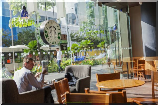 obchodní vedoucí : Proč Howard Schultz Franchise Obchody Starbucks?