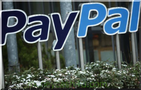 банківська справа : Що безпечніше: PayPal чи кредитна картка?